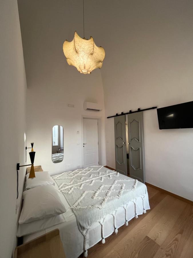 Palazzo Lamantea Boutique Rooms Бішельє Екстер'єр фото
