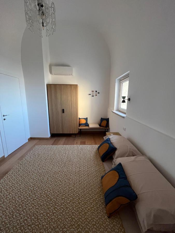 Palazzo Lamantea Boutique Rooms Бішельє Екстер'єр фото